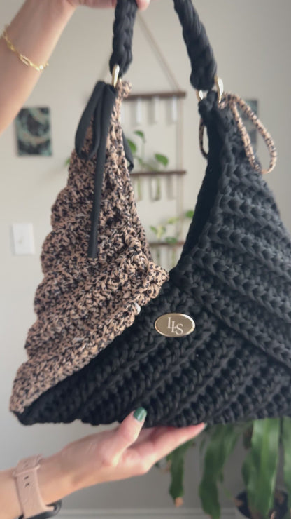Willow Bag - Huntress